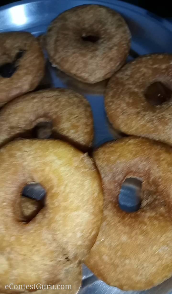 DONUTS 