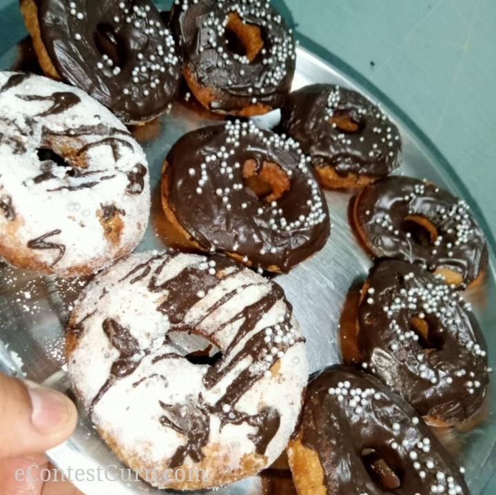 DONUTS 